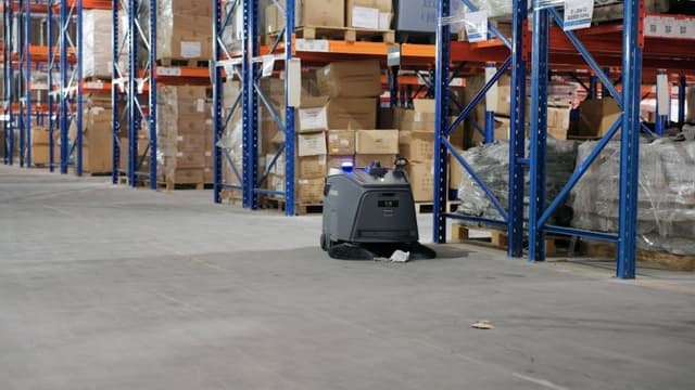 Cleaning robot in warehouse